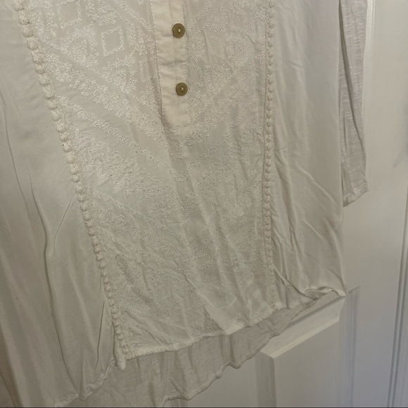 Cream Democracy embroidered shirt - Picture 3 of 8